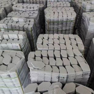 重庆芝麻白石材冰裂纹，碎拼。