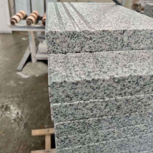 重庆芝麻白楼梯踏步