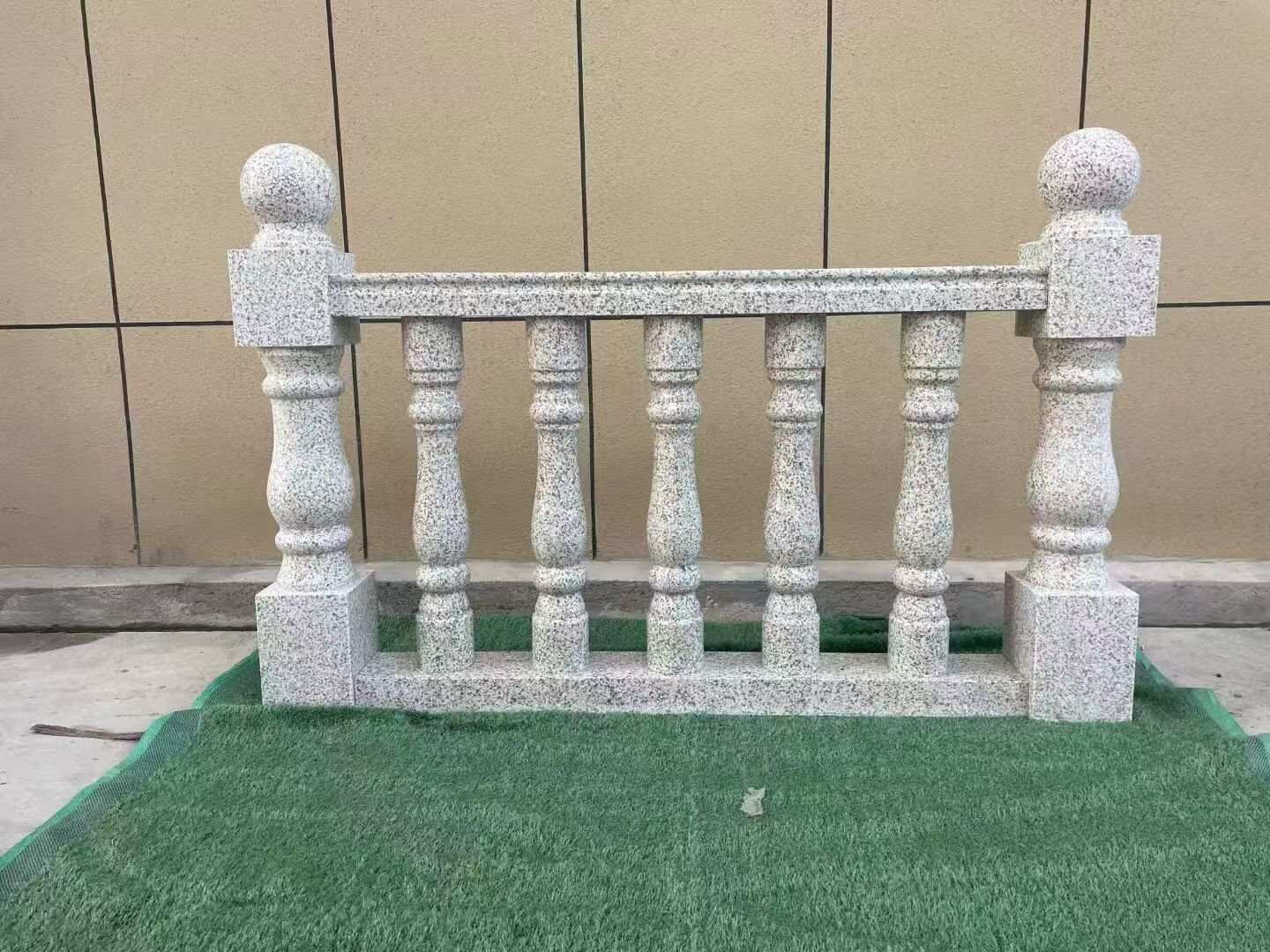 重庆芝麻白阳台栏杆 花岗岩栏杆