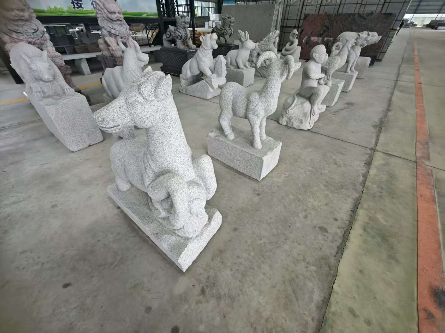 重庆芝麻白雕刻 十二生肖 异形雕刻