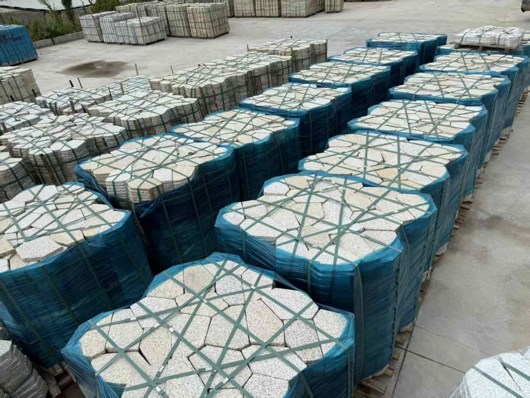 重庆黄金麻冰裂纹 碎拼