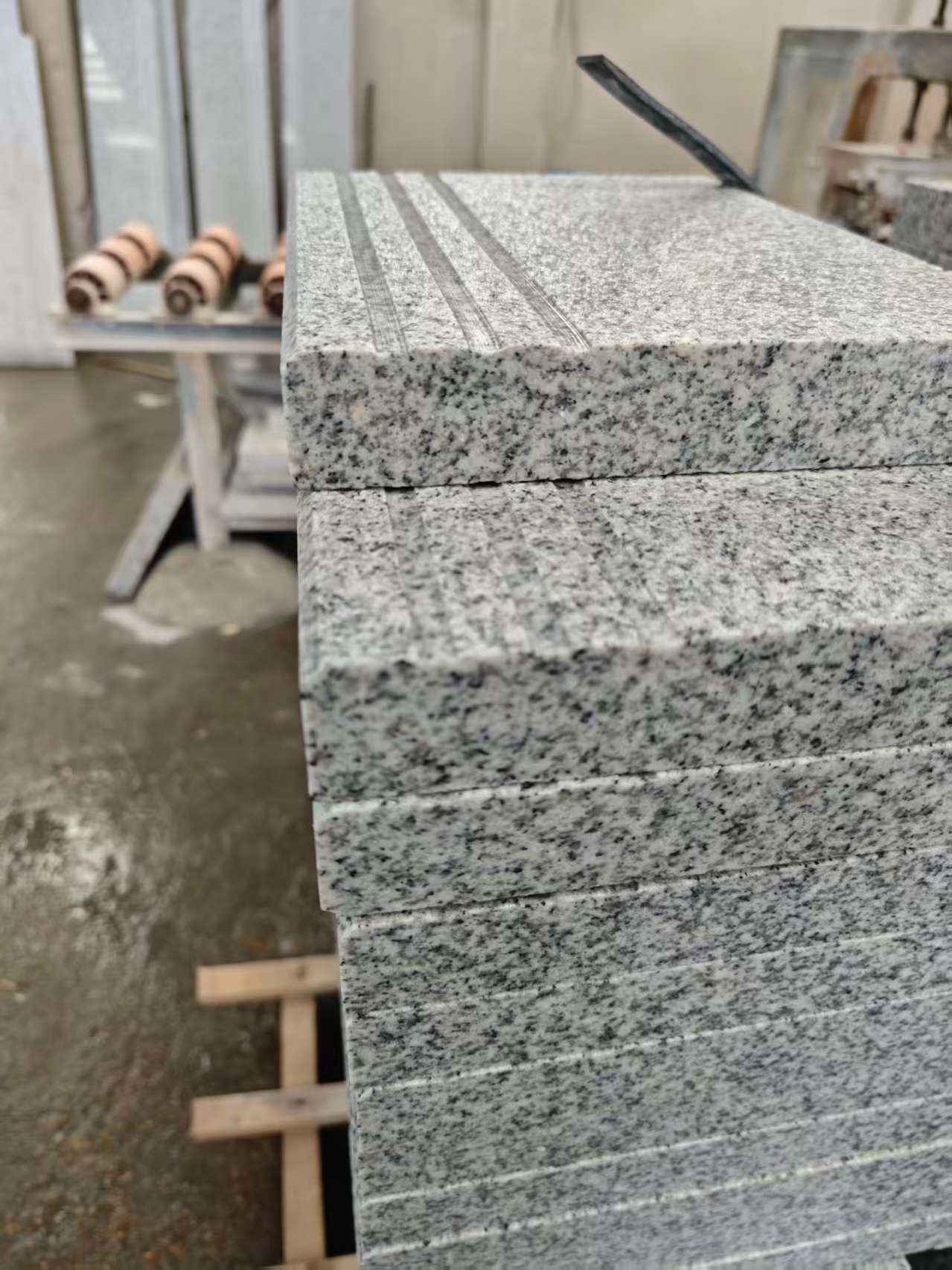 重庆芝麻白楼梯踏步