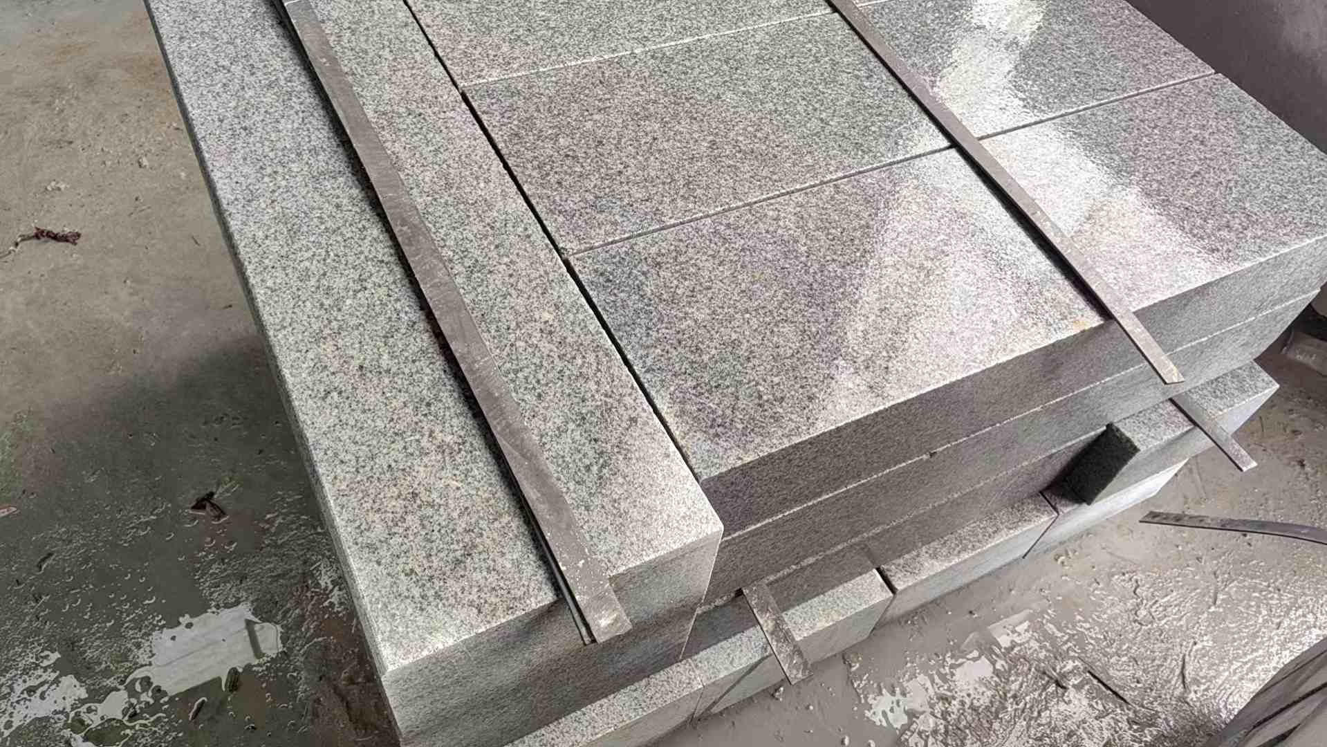 重庆芝麻灰 芝麻白 路牙石 路侧石 马路牙子